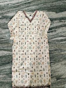 Unique Ethnic Print Kurta