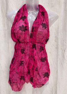 VN. Vibrant Pink Floral Halter Top