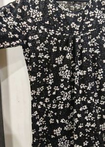 Chic Floral Print Top