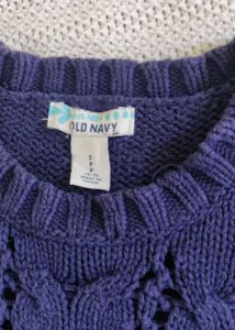OLD NAVY KNITTED PULLOVER SWEATER