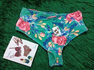 Floral Print 🎁 🆕 High Waisted Bikini Bottom
