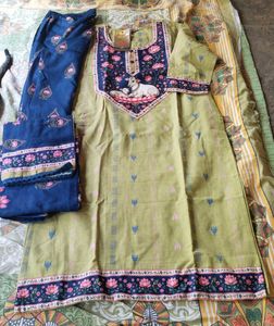 Ethnic Kurta Set with Pants