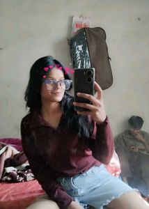 denim shorts top free