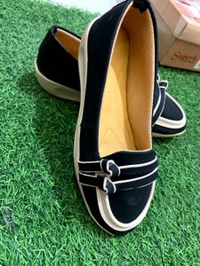Stylish Black Loafers with Cream Trim all sizes av