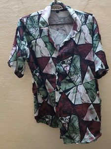Unique Geometric Print Short Sleeve Shirt