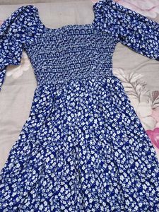 Blue Floral Smocked Square Neck 👗