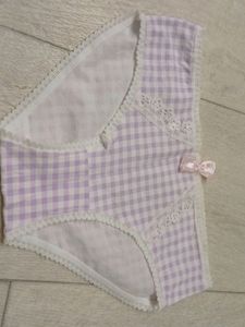 Cute Gingham Lace Trim