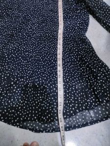 Chic Navy &amp; White Polka Dot Top
