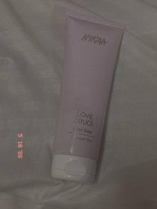 Nykaa Love Struck Shower Gel
