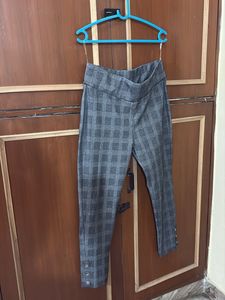 Chic Plaid Pants