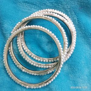 White silver pearl metal bangle combo pcs of 4