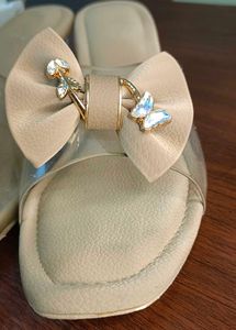 Nude Elegant Bow Detail Slides