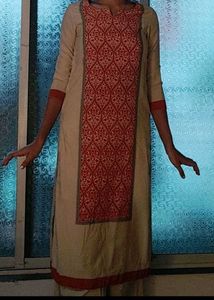 Elegant Cream &amp; Orange Printed Kurti