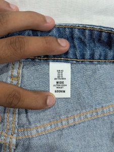H&amp;M Classic Blue Denim Jeans
