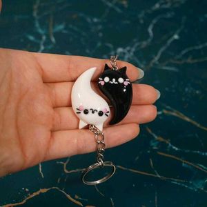 Cute Yin Yang Cat Keychain