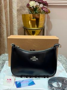 Coach Black Leather Shoulder Bag