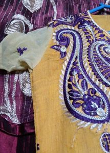 Elegant Embroidered Kurta🌟