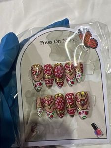 Press-On Nails Kit with Glue