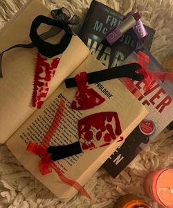 🔪The"Killer Thriller"Upcycled Bookmark Set🩸