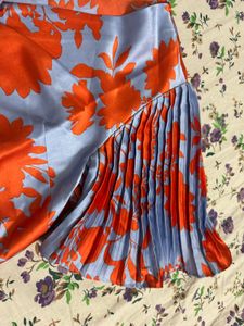VEROMODA Flowy Floral Print wrap top- unused