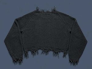 BLACK DISTRESSED FRAYED HEM CROPPED SWEATER