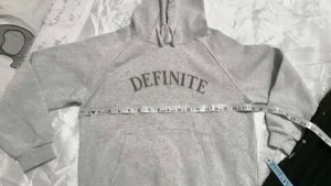 Very Beautiful Woolen Hoddie With Beautful Lower