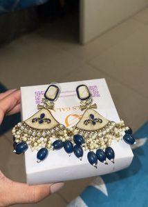 Stylish Blue Drop Earrings