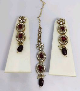 Emerald &amp; Gold-Tone Necklace Earrings Set