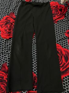 Chic Black Wide-Leg Pants