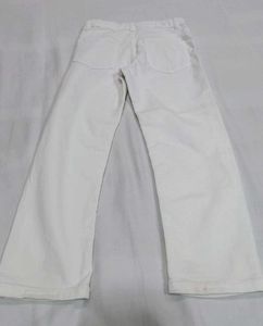 Classic White and Black Jeans Combo