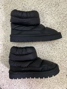 Black Puffer Boots