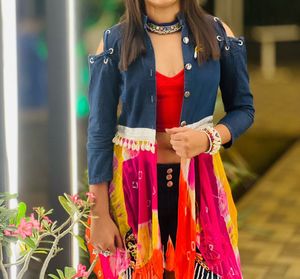 Navratri Style Denim Jeans ya Shrug Jacket