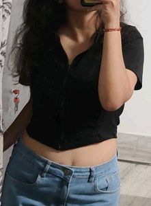 Black zip up Turtle neck Crop Top