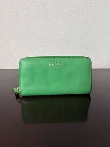 Kate spade zip around wallet