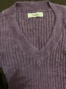 Purple Ribbed V-Neck Sweater