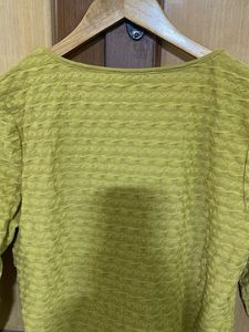 Chic Textured 3/4 Sleeve Top