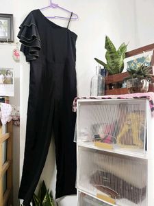 Chic Black Jumpsuit for Women
