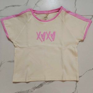 Cream XOXO Graphic T-Shirt