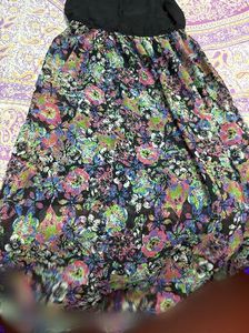 Chic Black &amp; Floral Skater Dress