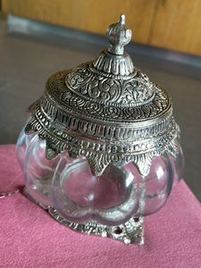 Decorative Vintage Style Jars (Set of 2)