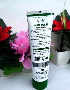 Gaily Aroma Neem Tulsi Face Wash