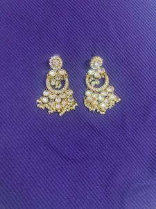 Elegant Kundan Earrings