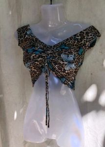 24279. Chic Butterfly Print Crop Top