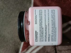 Dr.Rashel Strawberry Cream