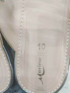 Merino Women's Sandals Size 10