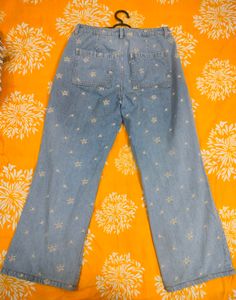 Faded Blue Denim Floral Jeans on Sale👖