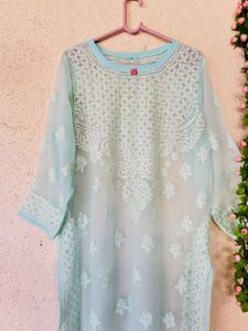 Elegant Chikankari Kurta