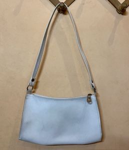 Chic White Shoulder Bag