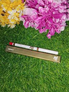 Myglamm Define It Lip Liner - Berry