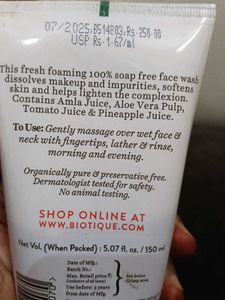 Biotique Fruit Brightening Face Wash
